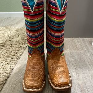 Women’s Ariat Serape Boots